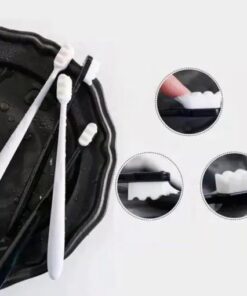 Tandenborstel met tienduizend haren