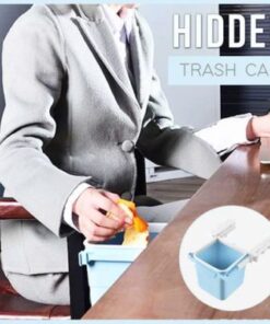 Prullenbak onder de tafel